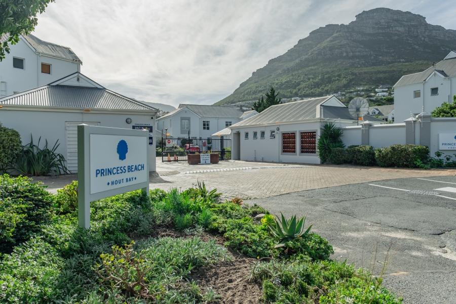 2 Bedroom Property for Sale in Beach Estate Western Cape